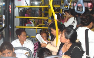 Women-only bus in Guatemala City.  / Credit:Danilo Valladares/IPS   